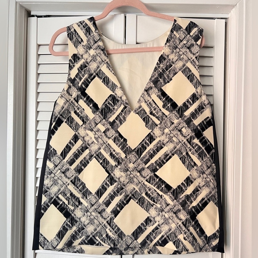 Burberry wool silk top